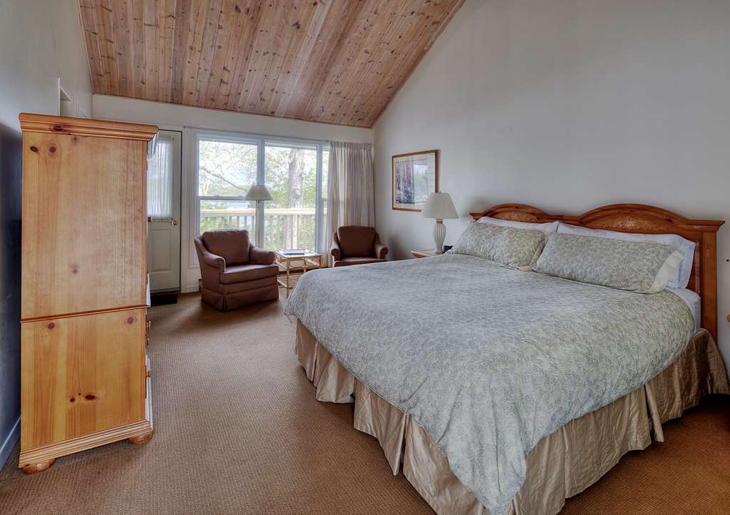 Sir Sam'S Inn & Spa (Adults Only) Haliburton Chambre photo