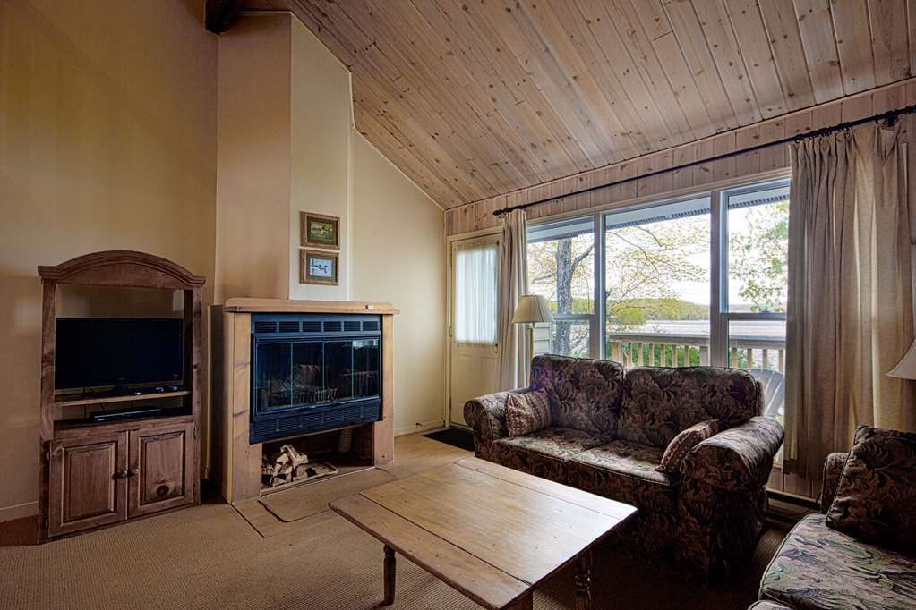 Sir Sam'S Inn & Spa (Adults Only) Haliburton Chambre photo